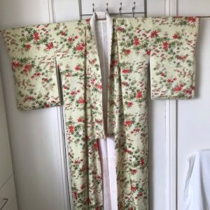 Vintage Japanese Kimono No. 2 – 100% silk – maple leaf